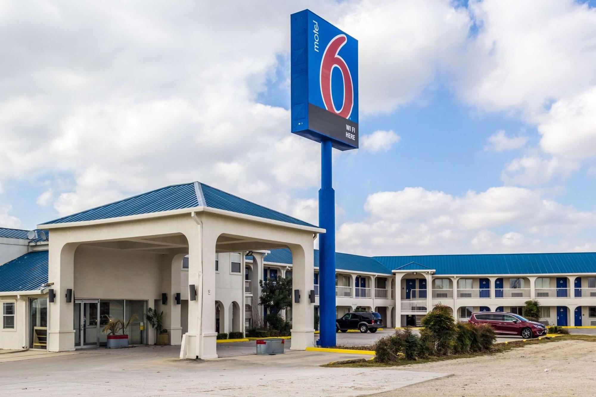 Motel 6 Seguin Tx Exteriér fotografie