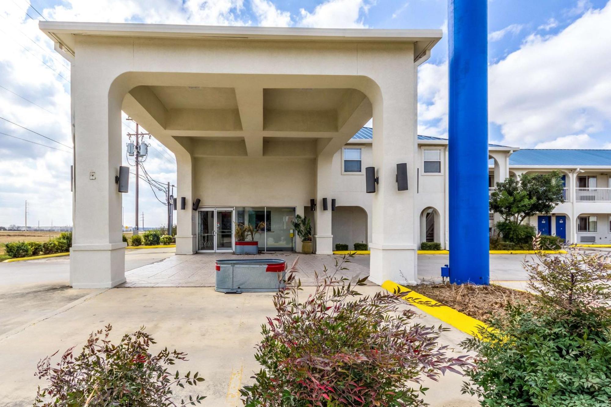 Motel 6 Seguin Tx Exteriér fotografie