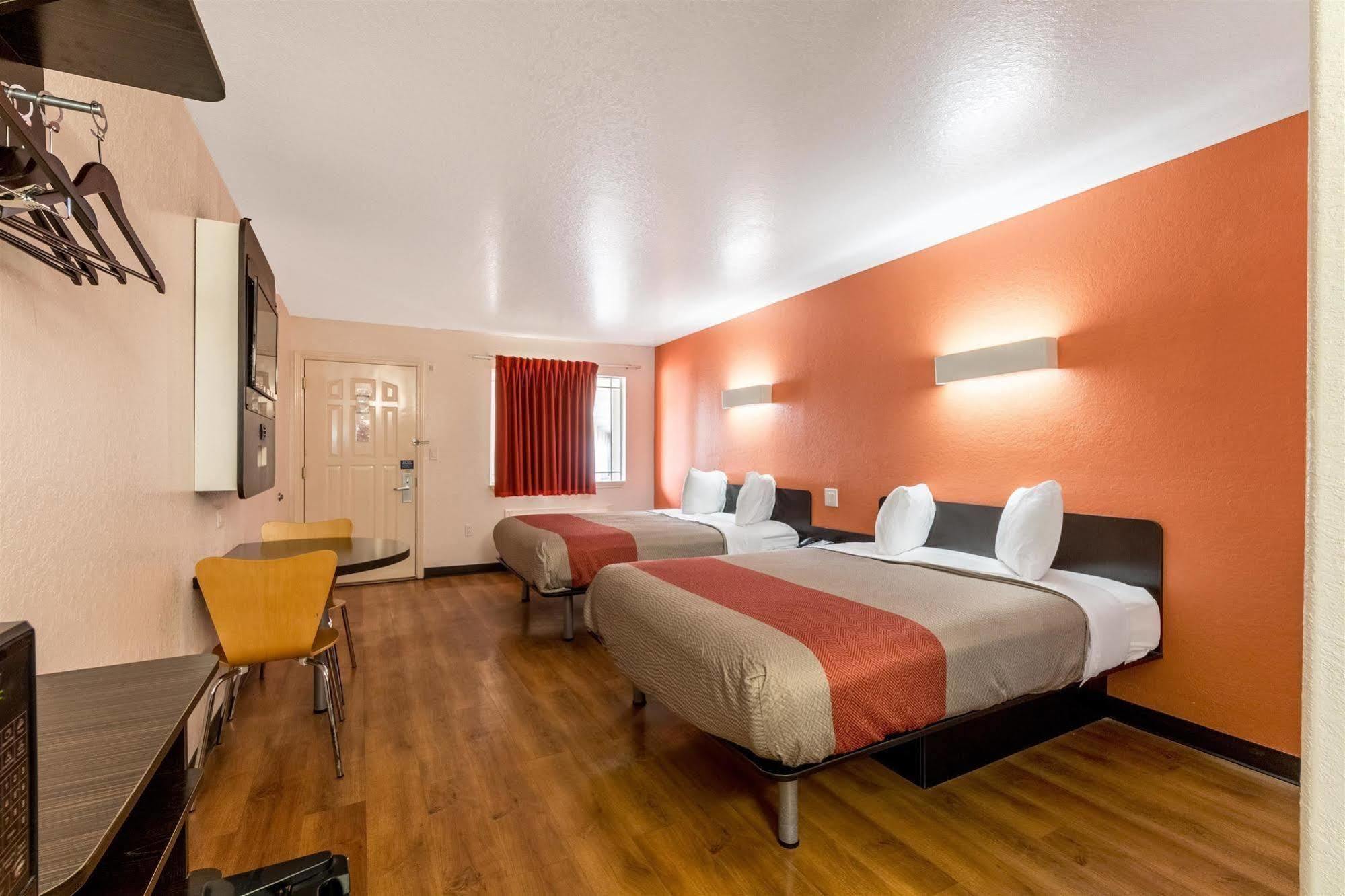 Motel 6 Seguin Tx Exteriér fotografie