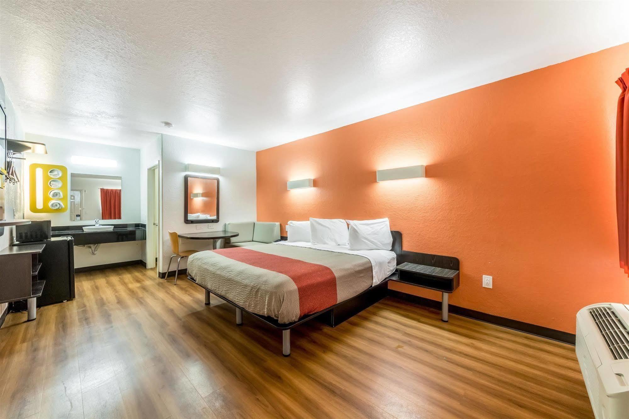 Motel 6 Seguin Tx Exteriér fotografie